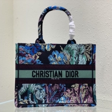 Christian Dior Shopping Bags